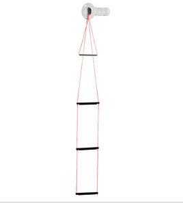 RECESSED SAFETY LADDER