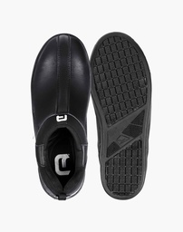 CHAUSSURES DE SECURITE ADHERENTES &quot;SEEKER&quot;